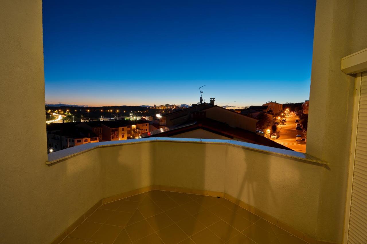 Villa Twins Markovic Pula Exterior foto
